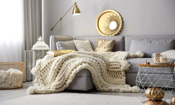 6 DIY Blanket Projects for a Cozy Home